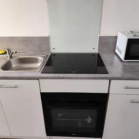 Lovely Anjou Grand Calme Centre-ville Apartamento *